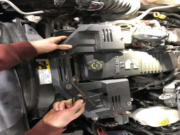 Disconnect the EGR valve and temperature sensor connectors