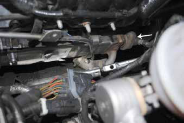 Remove the bolts on the rear flange of the EGR cooler